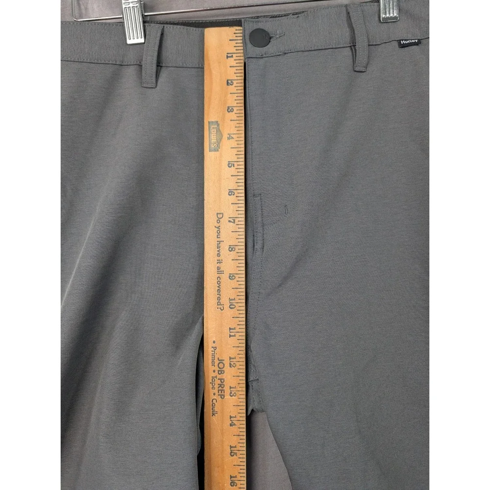 Hurley Dri-FIT Walkshorts Mens 36 Gray Hybrid Chino Shorts 923862